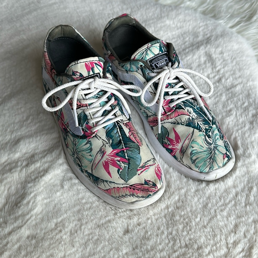 Vans ISO Tropical Print Sneakers